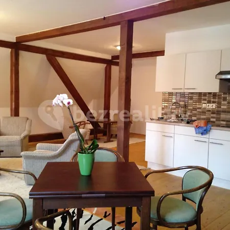 Flamingo Family Apartment